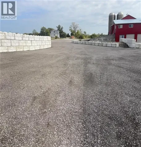 414 Mud Street East Stoney Creek ON L8J 3C6