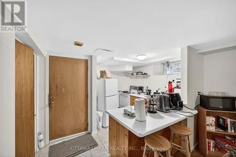 101 Strathcona Avenue Ottawa ON K1S 1X5