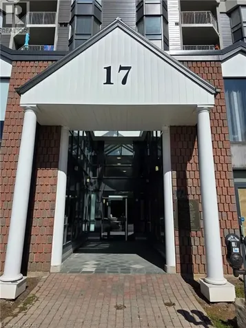 17 King Street East Dundas ON L9H 1B7