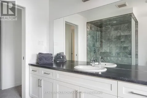 23 Kerr Street Collingwood ON L9Y 4B6