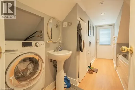 175 Burris Street Hamilton ON L8M 2J7