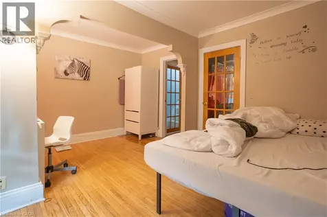 175 Burris Street Hamilton ON L8M 2J7