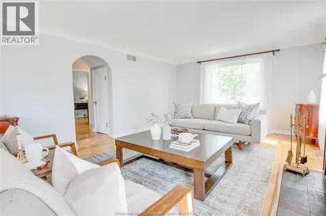 6239 Holden Road Tecumseh ON N0R 1L0