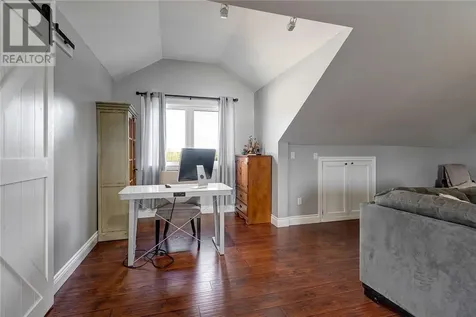 1532 Madison Avenue Sudbury ON P3A 2P2