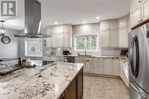 1532 Madison Avenue Sudbury ON P3A 2P2