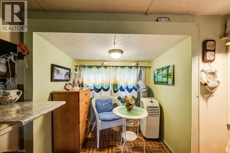 691 Oak Crescent Centre Wellington ON N1M 2W5