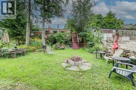 691 Oak Crescent Centre Wellington ON N1M 2W5