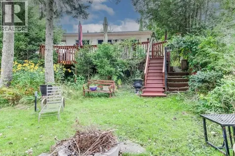 691 Oak Crescent Centre Wellington ON N1M 2W5