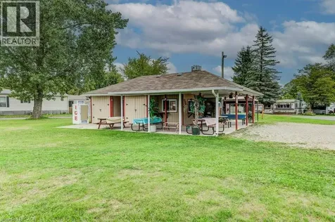 691 Oak Crescent Centre Wellington ON N1M 2W5