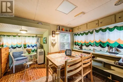 691 Oak Crescent Centre Wellington ON N1M 2W5