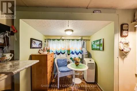 691 Oak Crescent Centre Wellington ON N1M 2W5