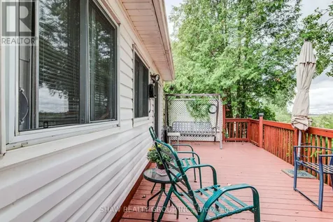 691 Oak Crescent Centre Wellington ON N1M 2W5
