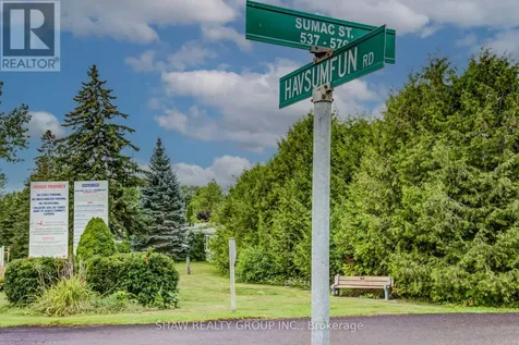 691 Oak Crescent Centre Wellington ON N1M 2W5