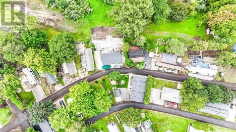 691 Oak Crescent Centre Wellington ON N1M 2W5