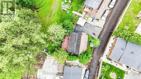 691 Oak Crescent Centre Wellington ON N1M 2W5