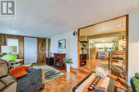 691 Oak Crescent Centre Wellington ON N1M 2W5