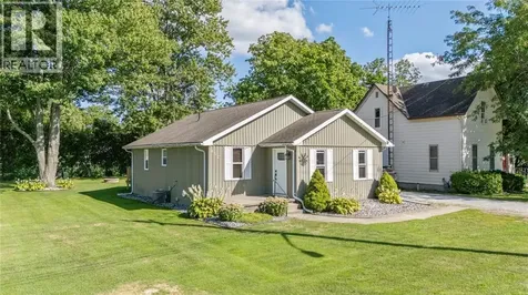 452 Maude Street Petrolia ON N0N 1E0