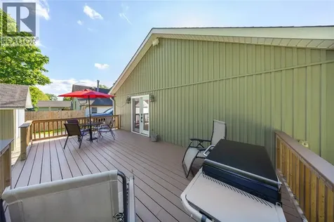 452 Maude Street Petrolia ON N0N 1E0