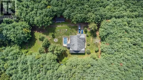 1048 County Road 28 Road Norfolk ON N0E 1G0