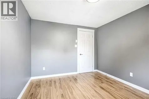50 Walman Drive Guelph ON N1G 4G8