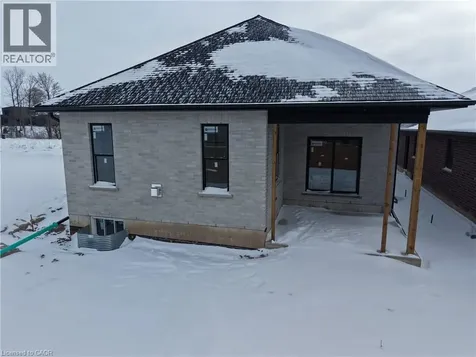 67 Hunter Drive Port Rowan ON N0E 1M0