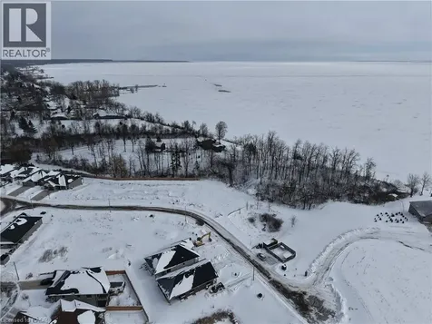 67 Hunter Drive Port Rowan ON N0E 1M0