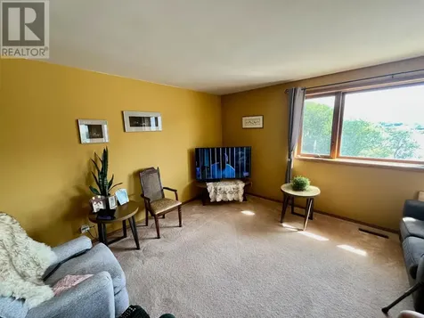 3 King Street Dryden ON P8N 1B2
