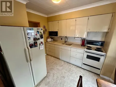 3 King Street Dryden ON P8N 1B2