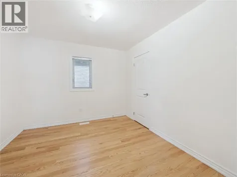 6 Bannister Road Barrie ON L9J 0L4