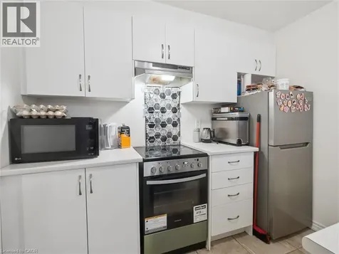 6 Bannister Road Barrie ON L9J 0L4