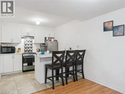 6 Bannister Road Barrie ON L9J 0L4