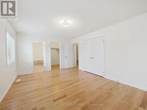 6 Bannister Road Barrie ON L9J 0L5