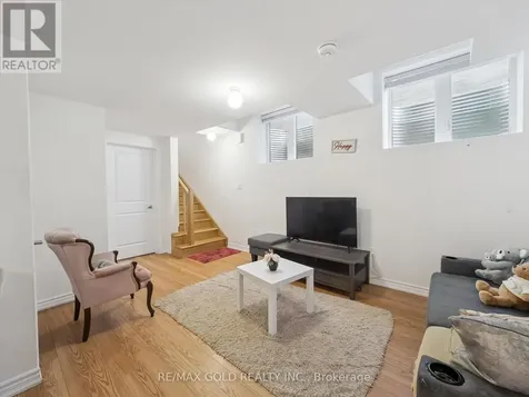 6 Bannister Road Barrie ON L9J 0L5