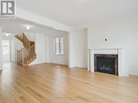6 Bannister Road Barrie ON L9J 0L5