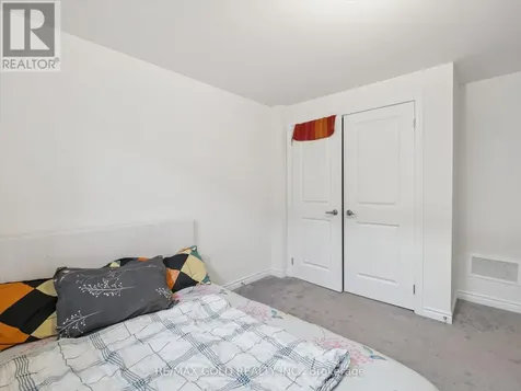 6 Bannister Road Barrie ON L9J 0L5