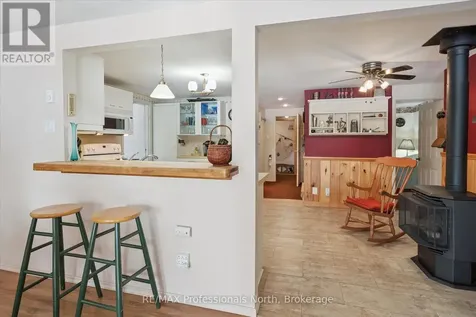 166 Lakeview Avenue Kearney ON P0A 1M0