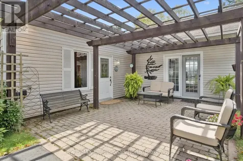 166 Lakeview Avenue Kearney ON P0A 1M0