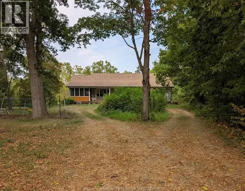 761 East West Road Pelee Island ON N0R 1M0