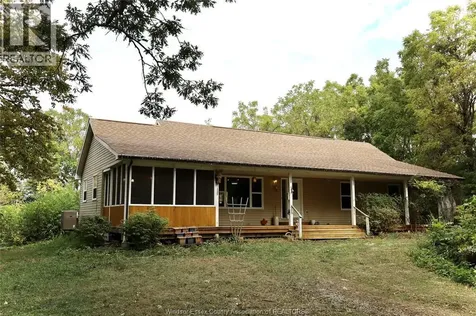 761 East West Road Pelee Island ON N0R 1M0