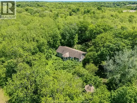 761 East West Road Pelee Island ON N0R 1M0