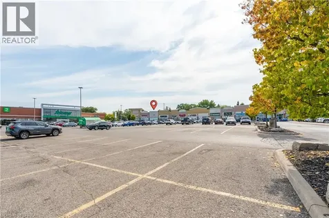 320 Colborne Street West Brantford ON N3T 1M2