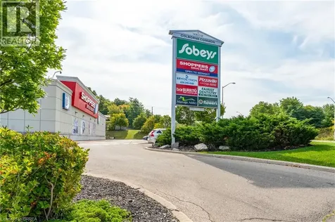 320 Colborne Street West Brantford ON N3T 5L1