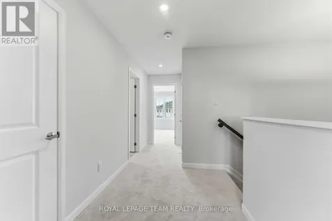 764 Fairline Row Ottawa ON K2V 0V7
