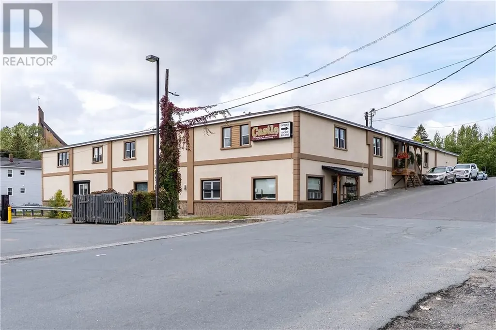 581-A Edna Street Greater Sudbury ON P3C 3P1