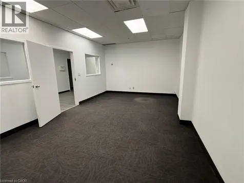 3070 Mainway Burlington ON L7M 3X1