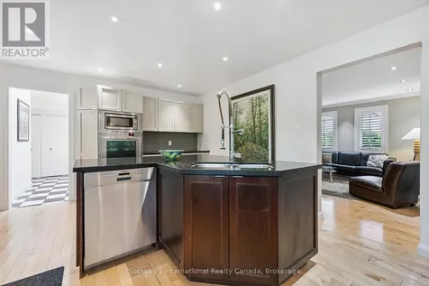 348 Browning Place Waterloo ON N2L 2W3