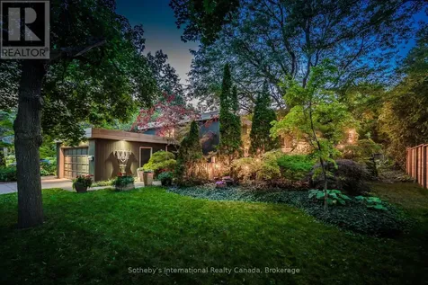 348 Browning Place Waterloo ON N2L 2W3