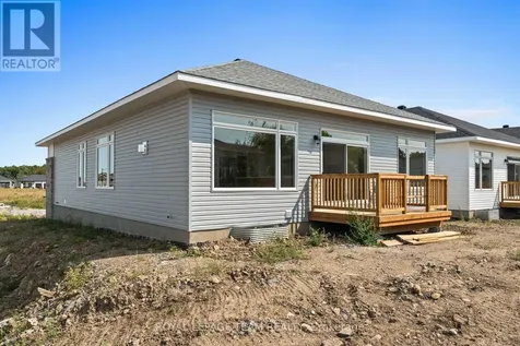 1070 Turner Drive Brockville ON K6V 0G8
