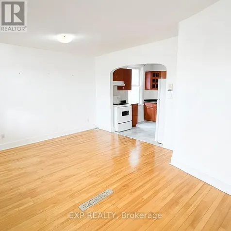 446 Cambridge Street South Ottawa ON K1S 4H7