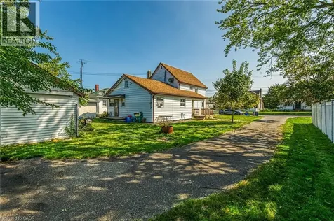 526 Steele Street Port Colborne ON L3K 4Y3